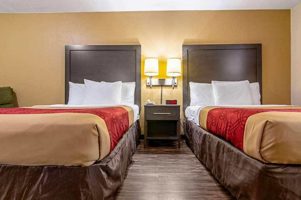 Econo Lodge Inn & Suites Matthews - Charlotte Ruang foto