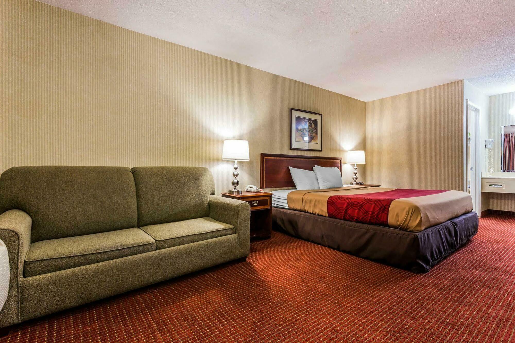 Econo Lodge Inn & Suites Matthews - Charlotte Bagian luar foto