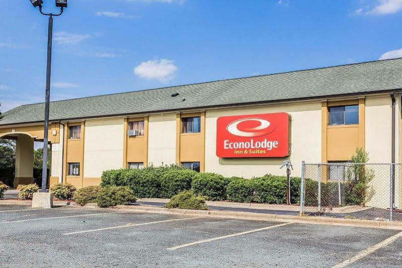Econo Lodge Inn & Suites Matthews - Charlotte Bagian luar foto